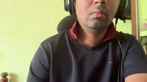 Snapshot of brazzerslover chatting on February 2025 06:11:02 AM dont tell me u like to see me if you cant follow me online show from February 2025 06:11:02 AM