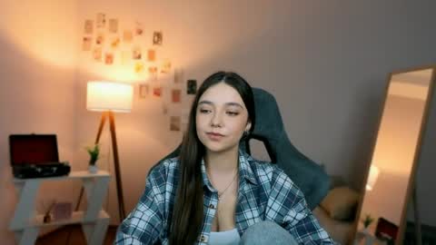 Rachel online show from April 2026 07:40:02 PM