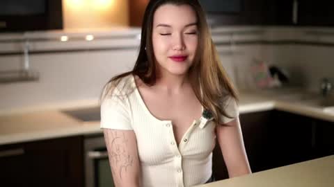 Alexandra online show from May 2026 02:19:02 AM