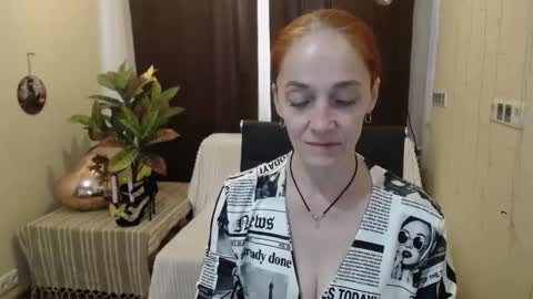 Snapshot of breeterner chatting on March 2025 06:03:01 AM breeterner online show from March 2025 06:03:01 AM