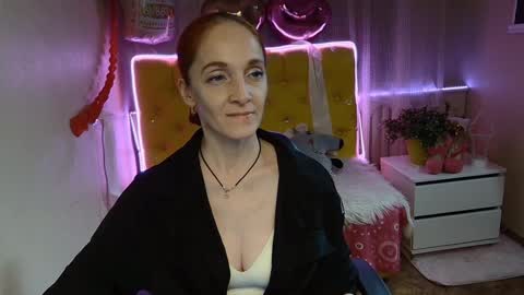 Snapshot of breeterner chatting on March 2025 11:46:01 PM breeterner online show from March 2025 11:46:01 PM
