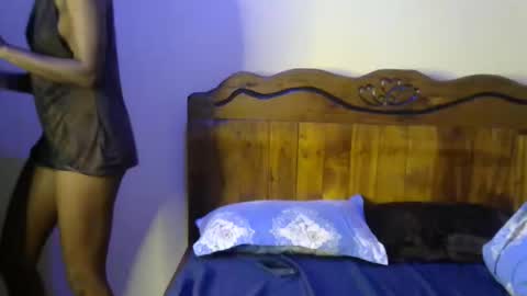 breelia online show from December 2025 03:23:02 AM