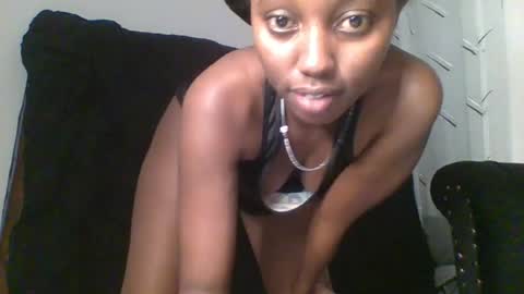 Snapshot of breezykan123 chatting on June 2026 07:12:02 PM breelia online show from June 2026 07:12:02 PM
