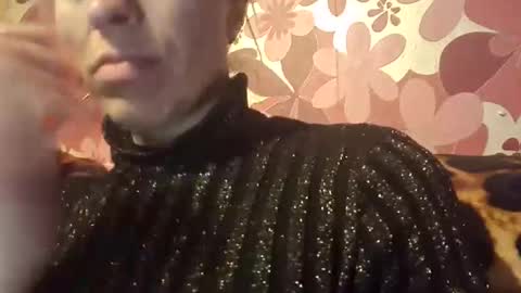 Snapshot of brenda75555 chatting on January 2025 01:37:02 PM brenda75555 online show from January 2025 01:37:02 PM