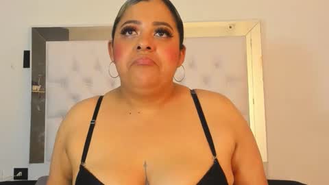 Snapshot of brenda_maz chatting on December 2025 11:38:02 AM Brenda online show from December 2025 11:38:02 AM