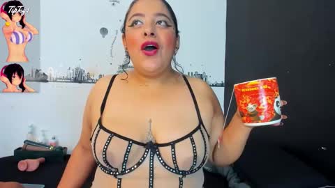 Snapshot of brenda_maz chatting on February 2026 11:20:01 AM Brenda online show from February 2026 11:20:01 AM