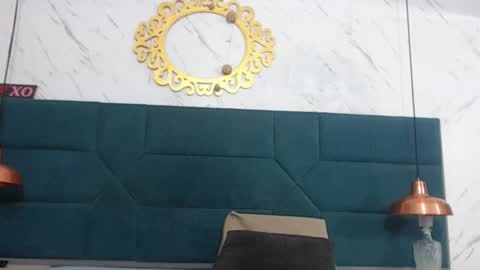 BRENDA VELASQUEZ online show from November 2025 08:08:01 PM