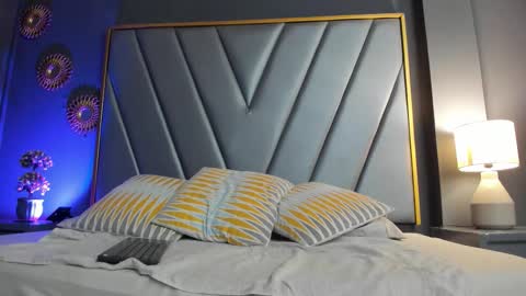 Brenda Time Schedule 0600 - 1400 GMT-5 online show from September 2025 11:26:01 AM