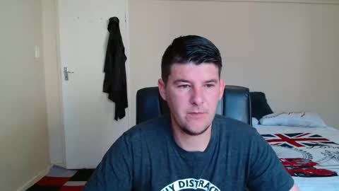 ask me lol online show from November 2025 04:56:01 AM