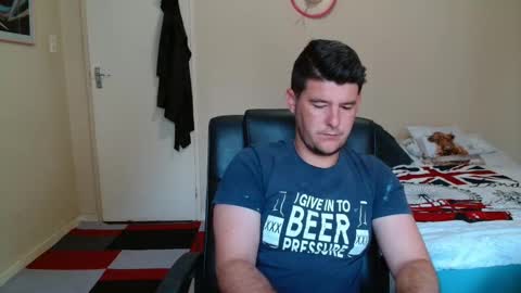 ask me lol online show from February 2026 04:49:02 AM