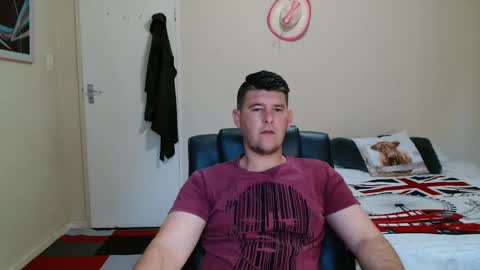 ask me lol online show from February 2026 04:36:01 PM