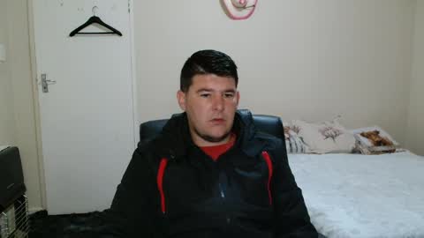 Snapshot of brendansexyboy098754 chatting on May 2026 02:51:02 AM ask me lol online show from May 2026 02:51:02 AM