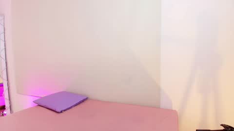 BRENDDA  online show from February 2025 09:43:02 AM