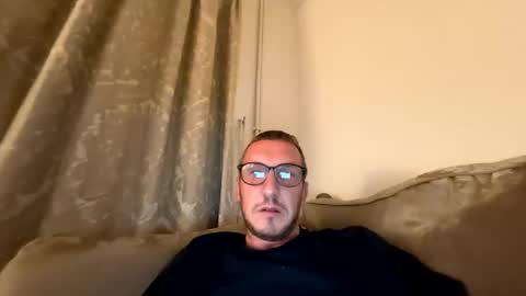 Snapshot of brettbigdee chatting on May 2026 01:35:07 AM brettbigdee online show from May 2026 01:35:07 AM