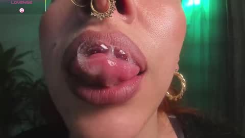 Bri  online show from October 2025 10:30:01 AM