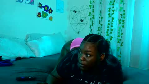 Snapshot of briabubbles69 chatting on December 2024 07:15:02 AM Bria Bubbles online show from December 2024 07:15:02 AM