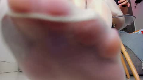 Snapshot of briaconner_ chatting on February 2026 06:26:01 AM B R I A online show from February 2026 06:26:01 AM