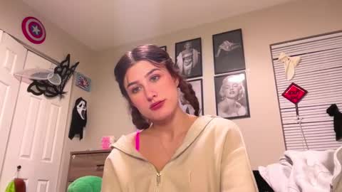 Brianna3 online show from February 2025 05:13:01 AM