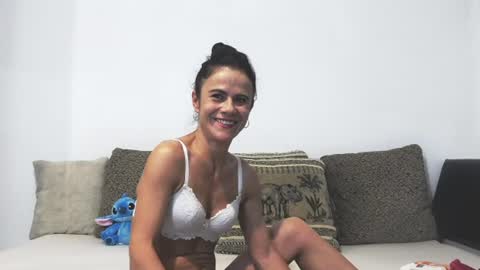 Briana flynt online show from July 2026 06:23:02 PM