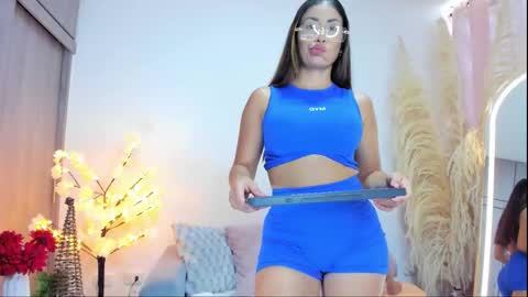 briana preston online show from November 2025 05:26:01 PM