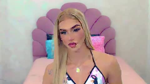 BRIANA online show from February 2025 08:11:02 AM