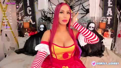 Brianna Ortiz online show from October 2025 04:04:02 PM