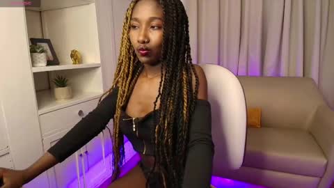 brianna_styles online show from September 2025 12:49:02 PM