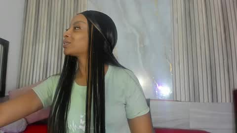 Brianna Chelsea  online show from October 2025 12:02:02 PM