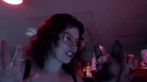 Snapshot of briarmrose chatting on March 2026 02:29:01 AM briarmrose online show from March 2026 02:29:01 AM