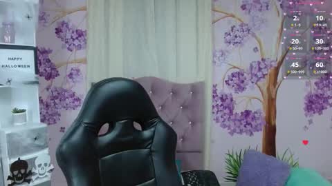 DAYANNA online show from October 2025 02:36:02 AM