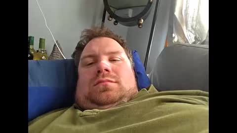 bridgeedude28 online show from March 2026 10:33:01 AM