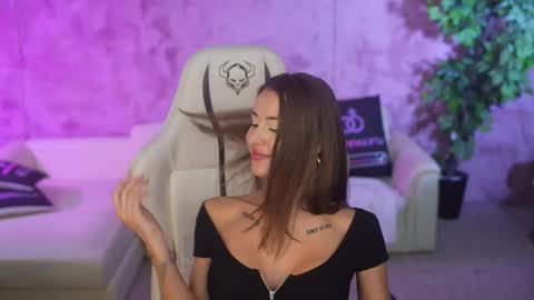 Diamonds Girls online show from October 2025 08:12:02 AM