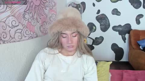 Snapshot of brihanna_cooper chatting on November 2025 02:07:02 PM bri online show from November 2025 02:07:02 PM