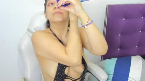 Snapshot of brillit_squirt chatting on July 2026 03:13:01 AM brillit_squirt online show from July 2026 03:13:01 AM