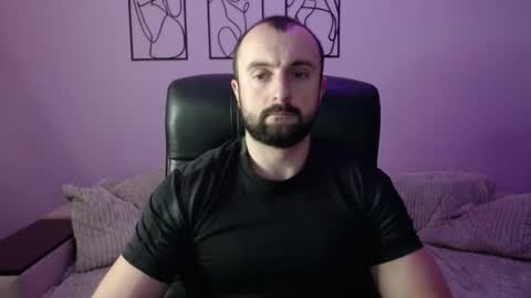 brindlefly69 online show from November 2025 11:25:02 AM