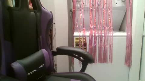 Briny online show from March 2025 04:10:01 AM