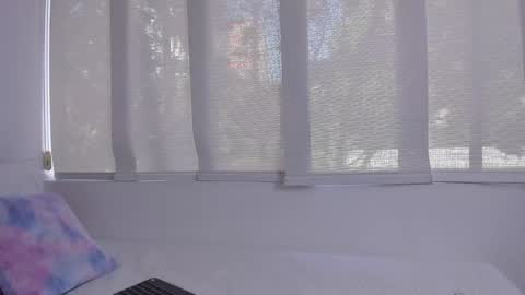 Brisa  online show from January 2025 07:43:01 PM