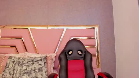 Britany jhonson online show from December 2025 02:20:02 AM