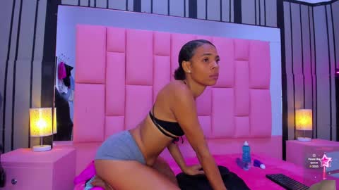 brithanyslim online show from January 2025 07:50:02 PM