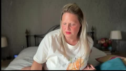 British Bella online show from June 2026 12:41:01 PM