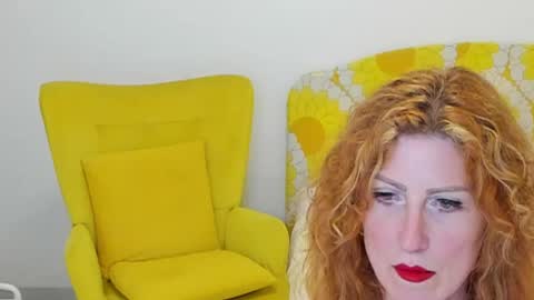 Snapshot of britishmilfpenelope chatting on May 2026 05:41:01 PM Penelope online show from May 2026 05:41:01 PM