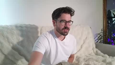 Snapshot of britishpoet chatting on July 2026 08:00:01 PM Callum online show from July 2026 08:00:01 PM