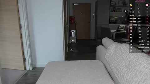 Snapshot of britishsofia chatting on January 2026 01:15:01 PM British Sofia online show from January 2026 01:15:01 PM