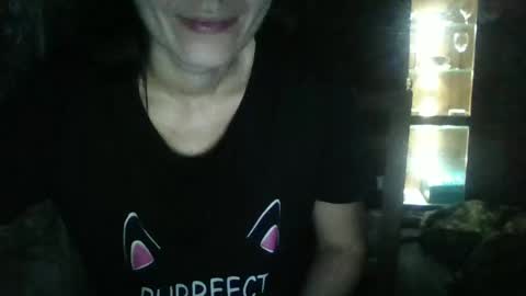 Snapshot of britneyamy chatting on December 2024 10:41:02 PM Britney online show from December 2024 10:41:02 PM