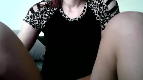 Snapshot of britneyamy chatting on September 2025 03:58:02 PM Britney online show from September 2025 03:58:02 PM