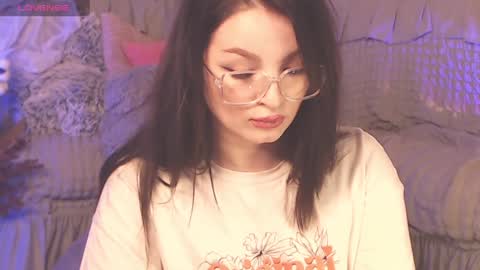 Snapshot of britneybarker chatting on December 2024 02:08:02 AM britneybarker online show from December 2024 02:08:02 AM