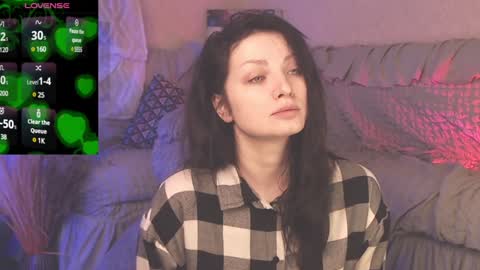 Snapshot of britneybarker chatting on December 2024 03:11:02 AM britneybarker online show from December 2024 03:11:02 AM
