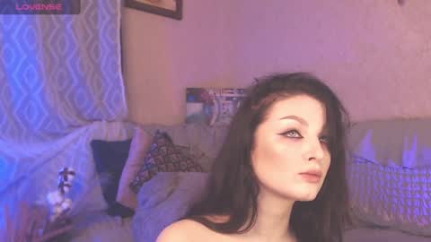 Snapshot of britneybarker chatting on January 2025 12:51:02 AM britneybarker online show from January 2025 12:51:02 AM