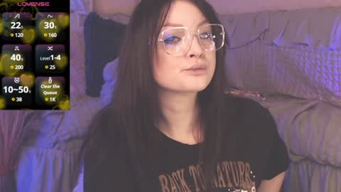 Snapshot of britneybarker chatting on January 2025 01:26:01 AM britneybarker online show from January 2025 01:26:01 AM