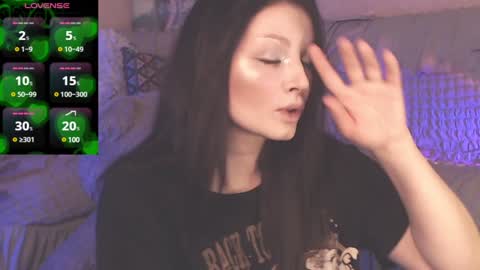 Snapshot of britneybarker chatting on January 2025 02:53:02 AM britneybarker online show from January 2025 02:53:02 AM